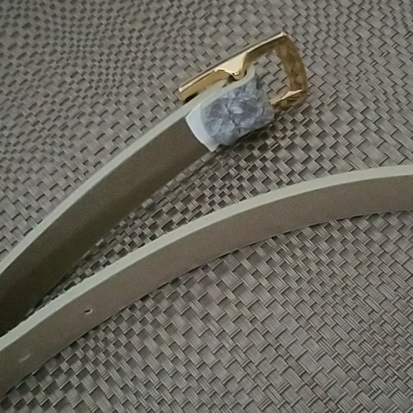 snakeskin print belt - Picture 6 of 7